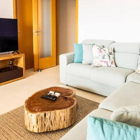 House J Sao Rafael - By Bedzy *