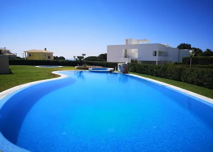 House J Sao Rafael - By Bedzy *