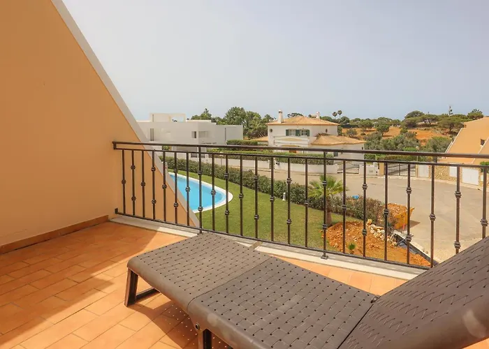 House J Sao Rafael - By Bedzy *