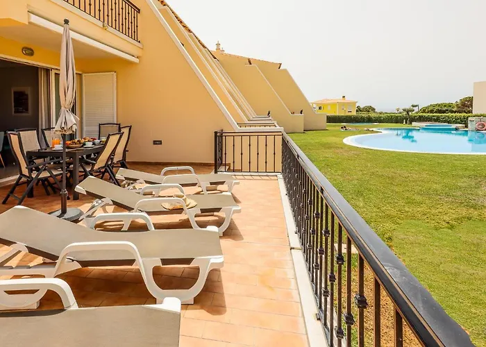 House J Sao Rafael - By Bedzy * Albufeira