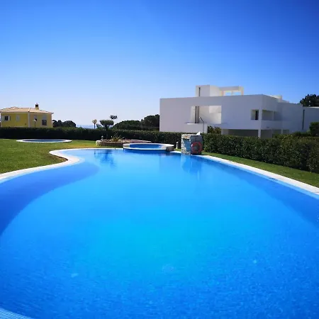 House J Sao Rafael - By Bedzy *